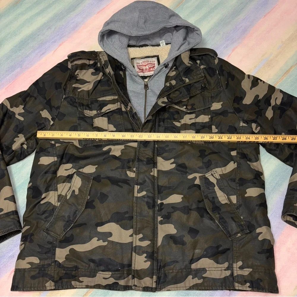 Levis Sherpa Jacket Men's Size Large Camo Washed Cotton Trucker Military Utility